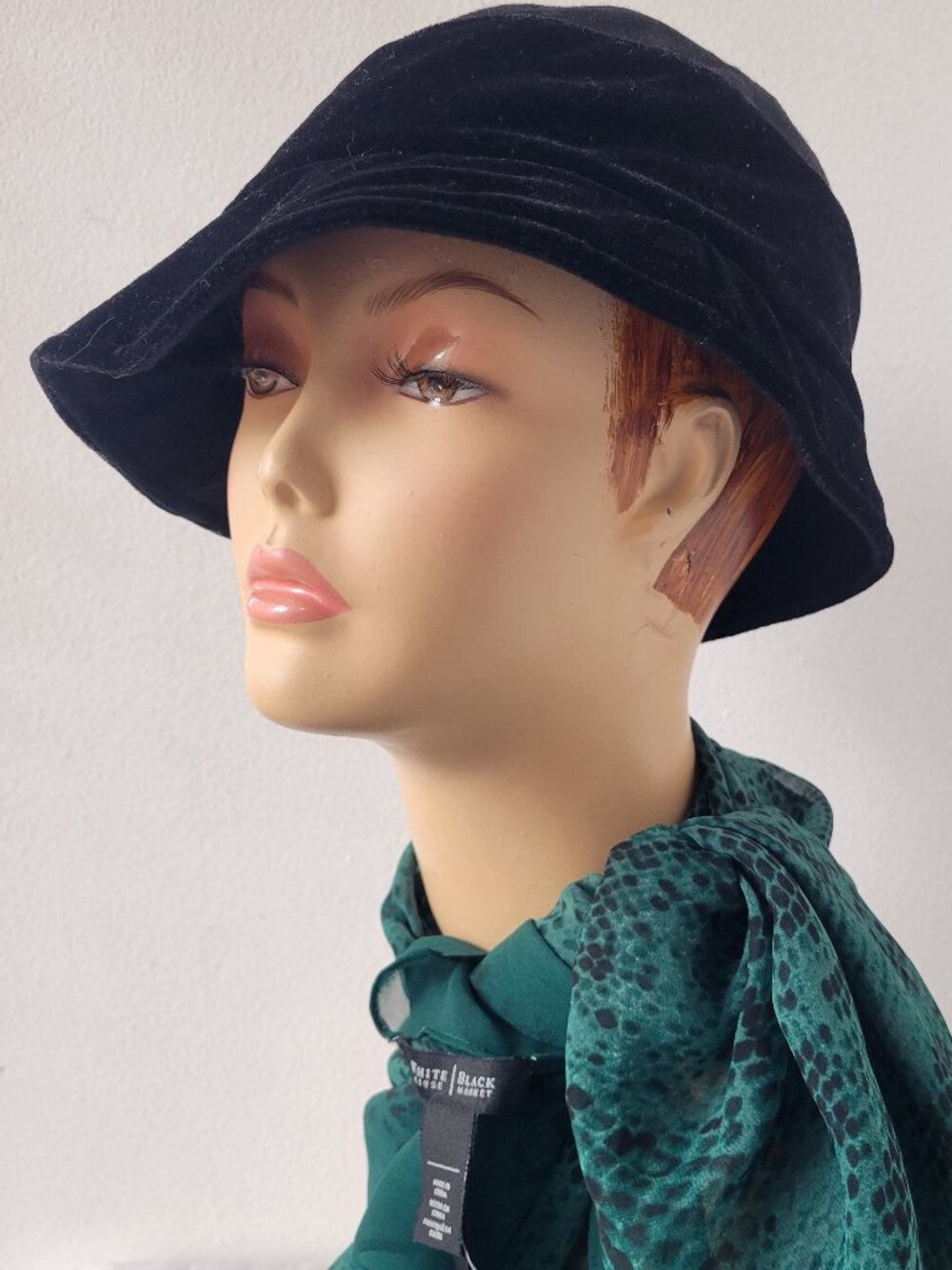 CLEARANCE - Vintage Style Giovannio Soft Black Velvet Bucket Hat